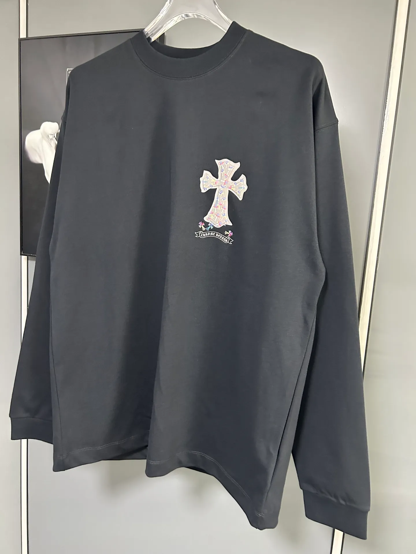 P230 2026 new (exclusive) Chrome Hearts autumn and winter limited edition heavyweight high-weight long-sleeved T-shirt, customized Dreamweaver Yayun ribbed cotton designer concept style Fabric: Heavy 380g Size: S M L XL Color: White Black